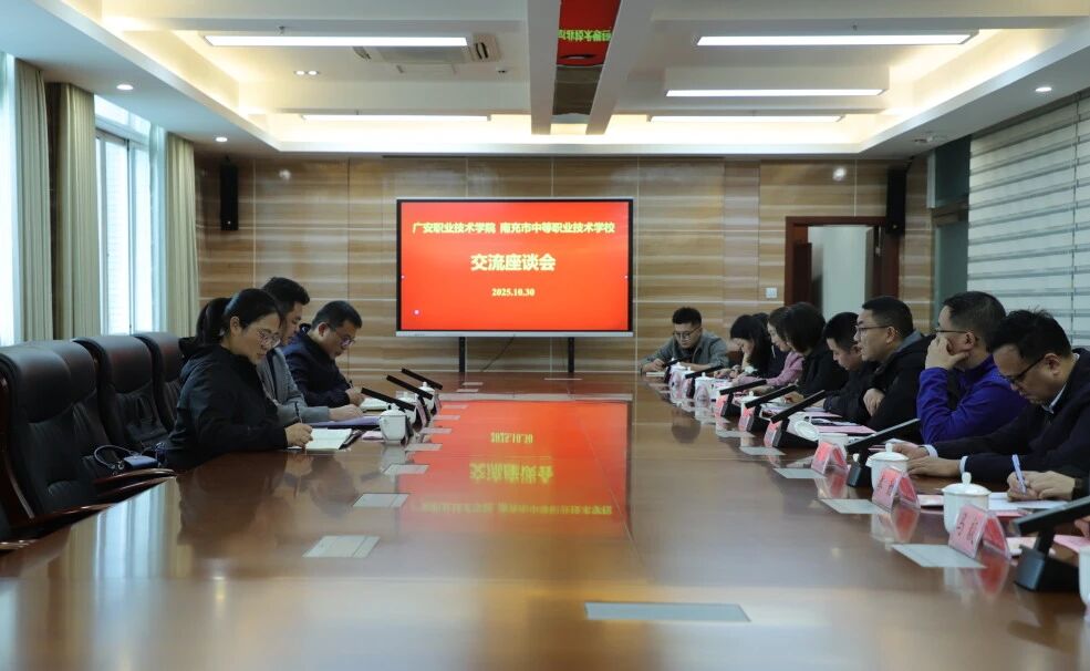 8ed345dbc74d1bcf2a11fe7e4cad72c1.jpg 8ed345dbc74d1bcf2a11fe7e4cad72c1.jpg